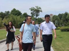 浦东水务和长桥山庄领导考察福寿园和Z6官网集团