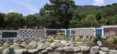 一壁藏春秋，方寸寄长思